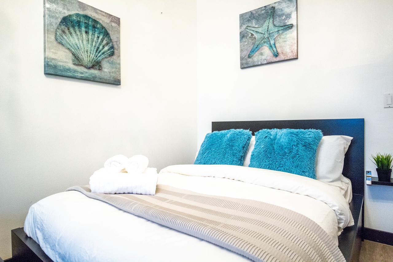 מיאמי ביץ' Ocean Walk Apartments מראה חיצוני תמונה